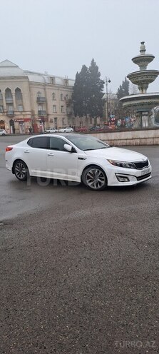 Kia Optima-4