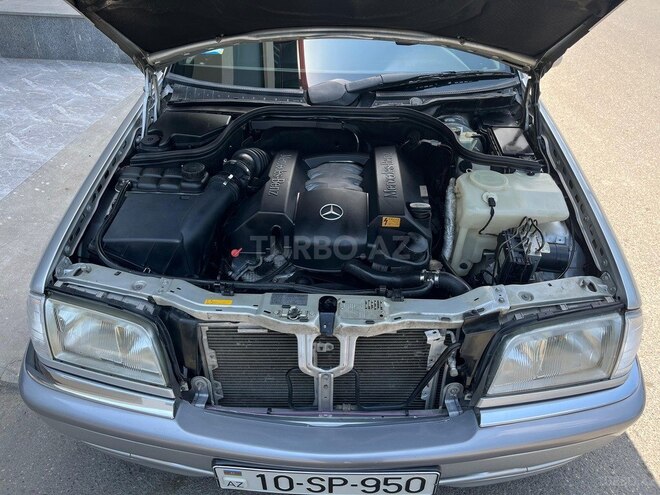 Mercedes C 240-8