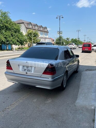 Mercedes C 240-9