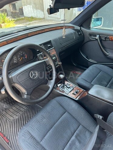 Mercedes C 240-5