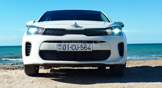 Kia Rio-13