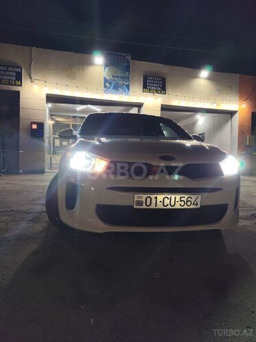 Kia Rio-18