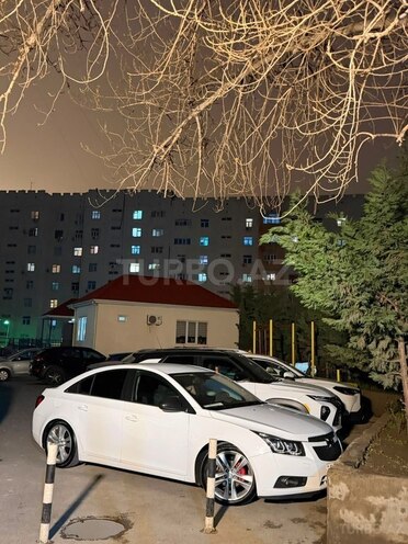 Chevrolet Cruze-16