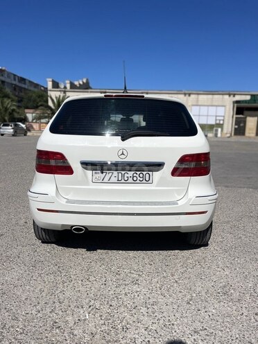 Mercedes B 170-4