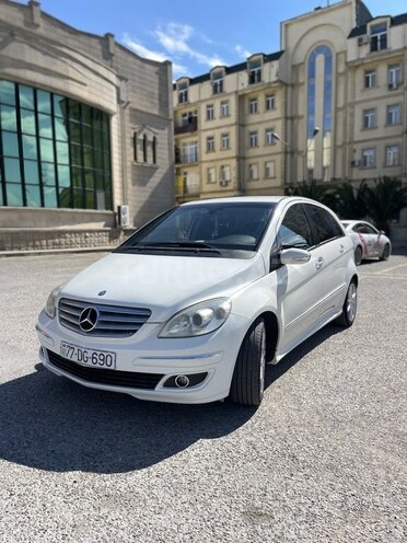 Mercedes B 170-2