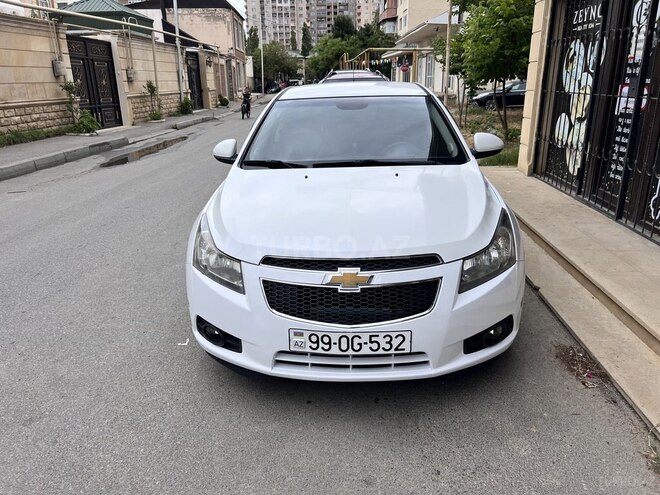 Chevrolet Cruze-1