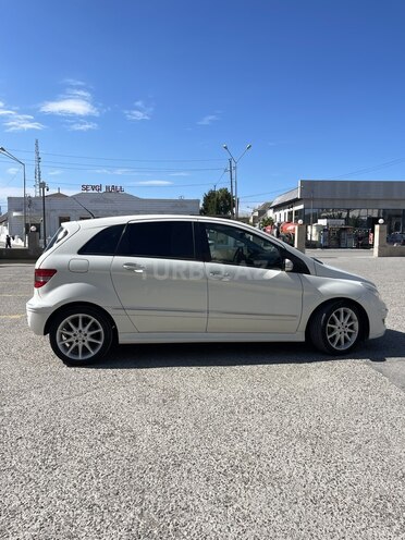 Mercedes B 170-18