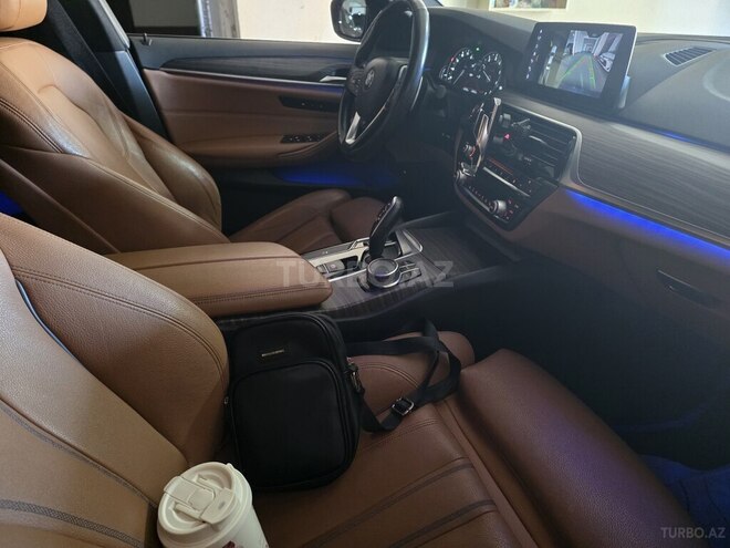 BMW 530-10