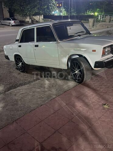 LADA (VAZ) 2107-3