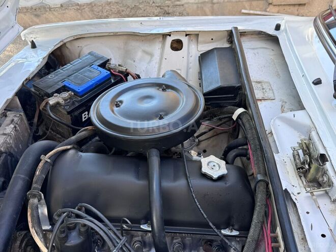 LADA (VAZ) 2107-4
