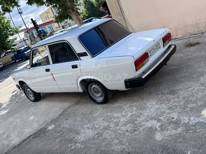 LADA (VAZ) 2107-10
