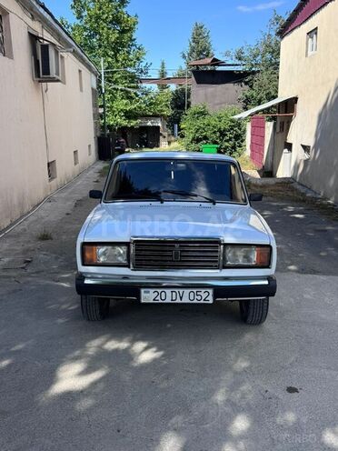 LADA (VAZ) 2107-1