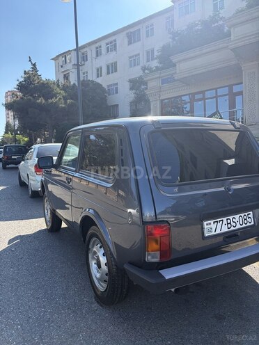 LADA (VAZ) Niva-6