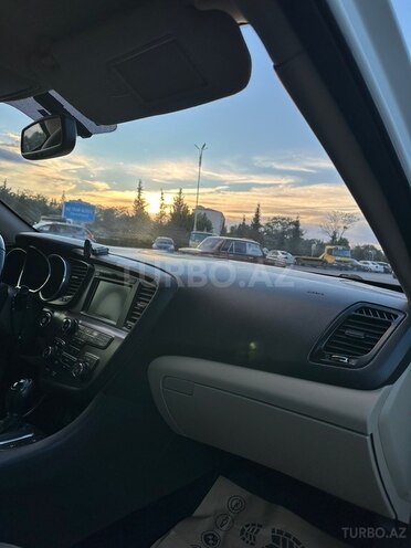 Kia Optima-6