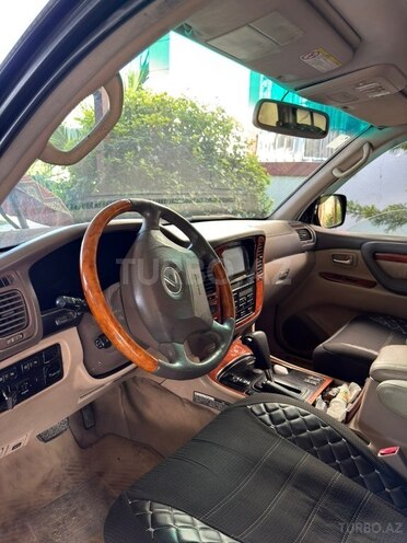 Lexus LX 470-6
