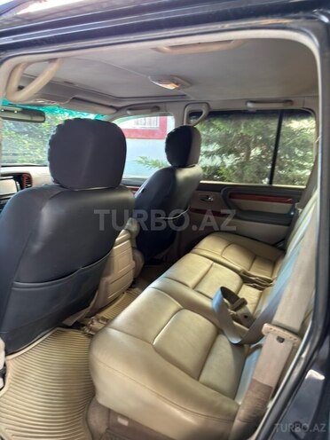 Lexus LX 470-8