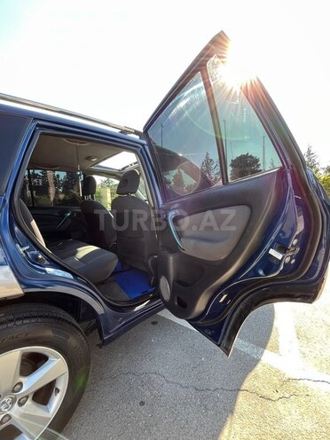 Toyota RAV4-20