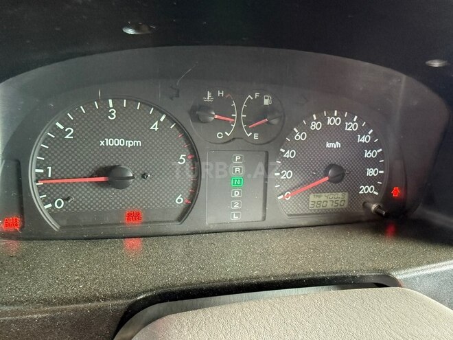 Hyundai Terracan-7