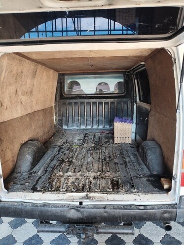 Ford Transit-5