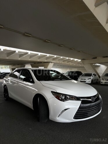 Toyota Camry-3