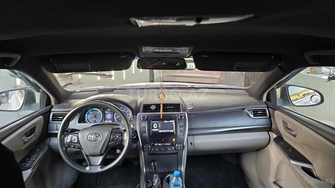 Toyota Camry-10