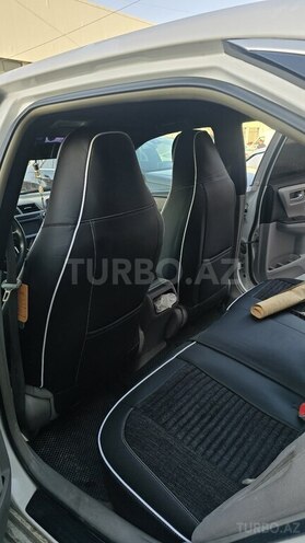 Toyota Camry-8