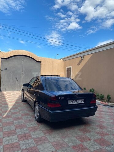 Mercedes C 180-5