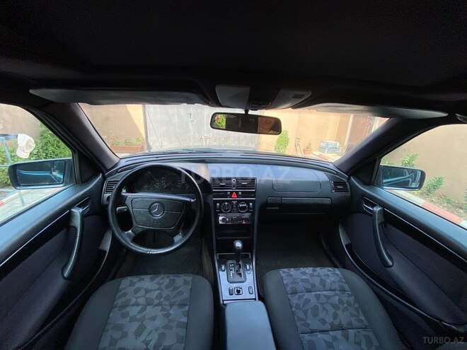 Mercedes C 180-17