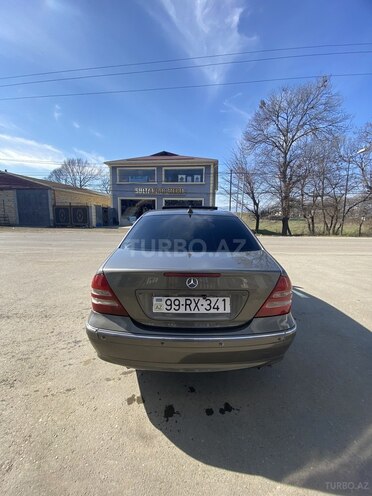 Mercedes C 240-14