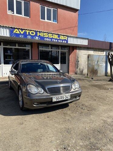 Mercedes C 240-7