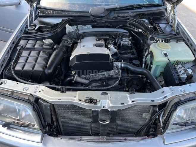 Mercedes C 180-9