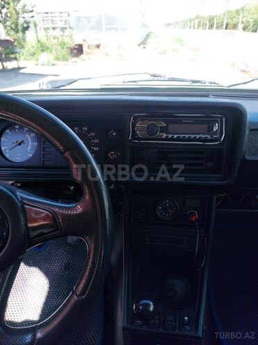 LADA (VAZ) 2107-3