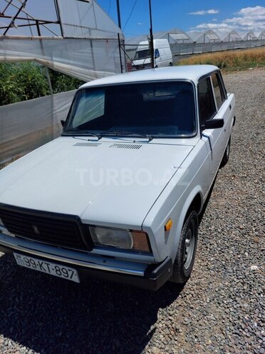 LADA (VAZ) 2107-10