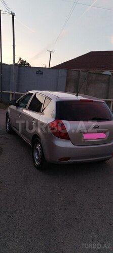 Kia Ceed-4