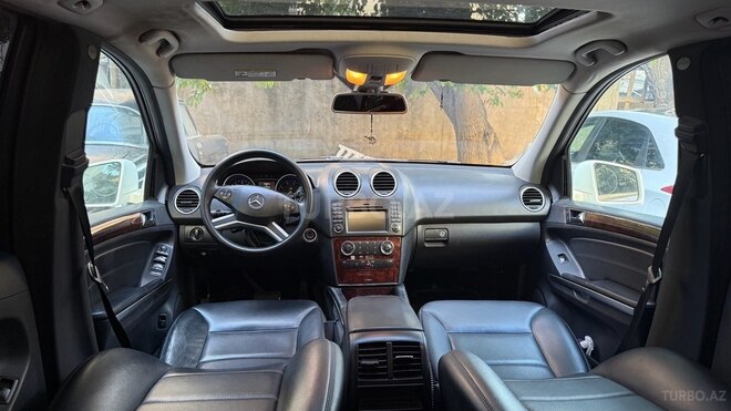 Mercedes ML 350 4MATIC-3