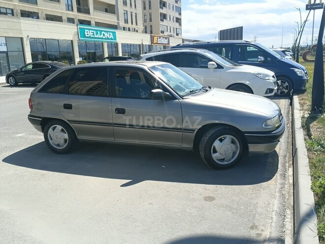 Opel Astra-5