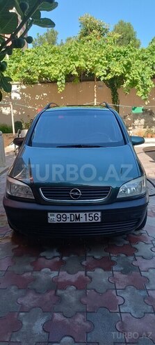 Opel Zafira-1