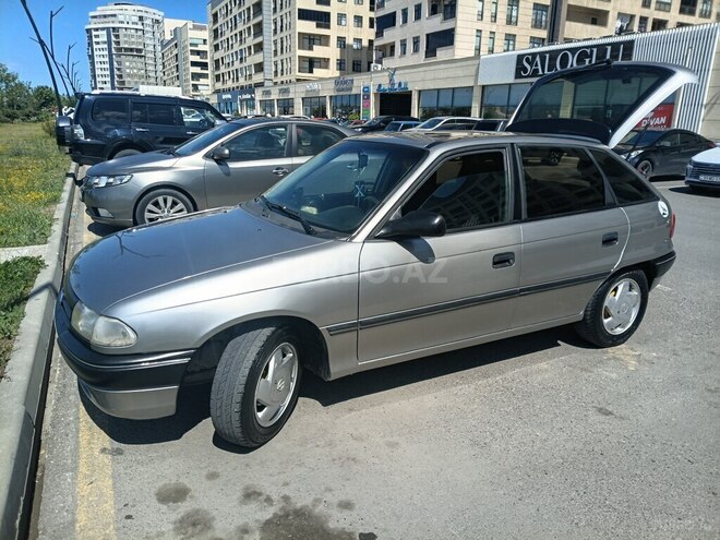 Opel Astra-7