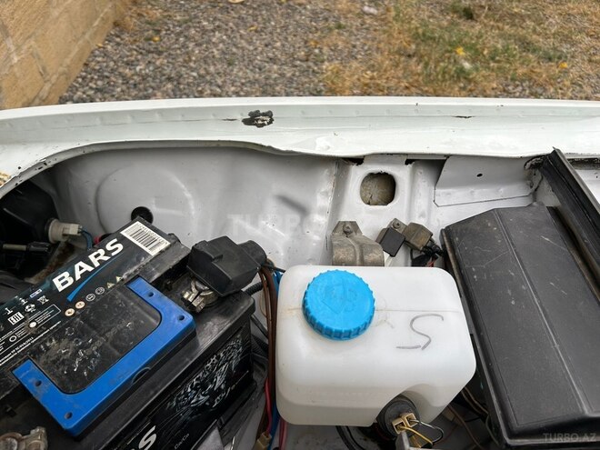 LADA (VAZ) 2107-16
