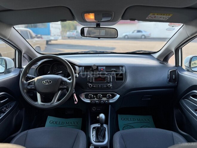 Kia Rio-3