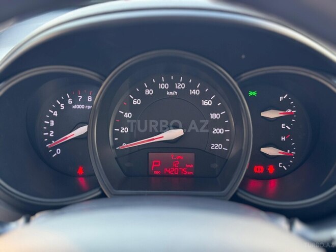 Kia Rio-19
