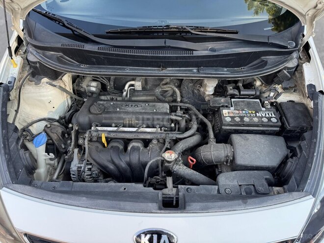 Kia Rio-20