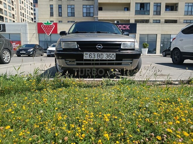 Opel Astra-19