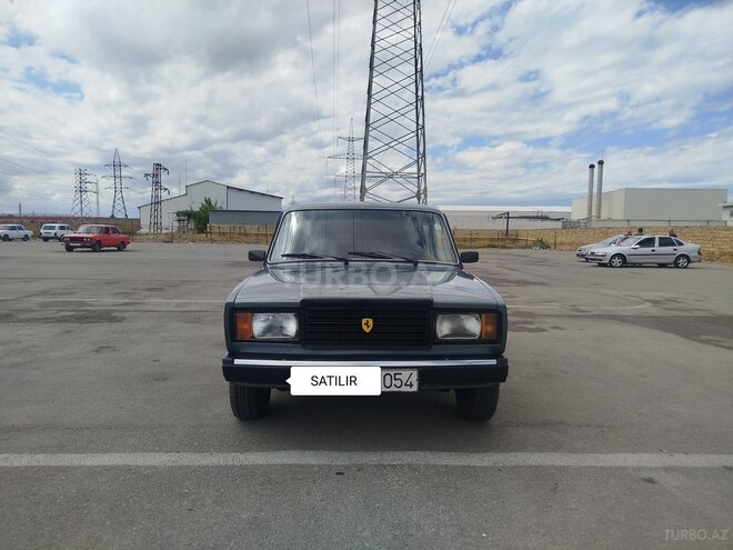 LADA (VAZ) 2107-1
