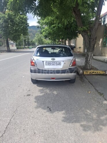 Kia Rio-3