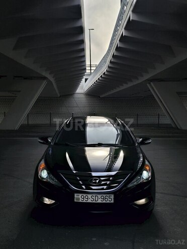 Hyundai Sonata-1