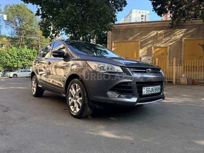 Ford Kuga-1