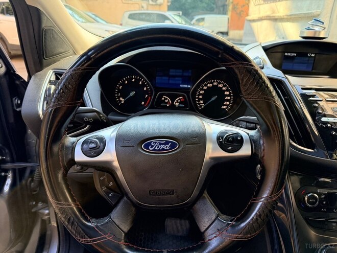 Ford Kuga-9