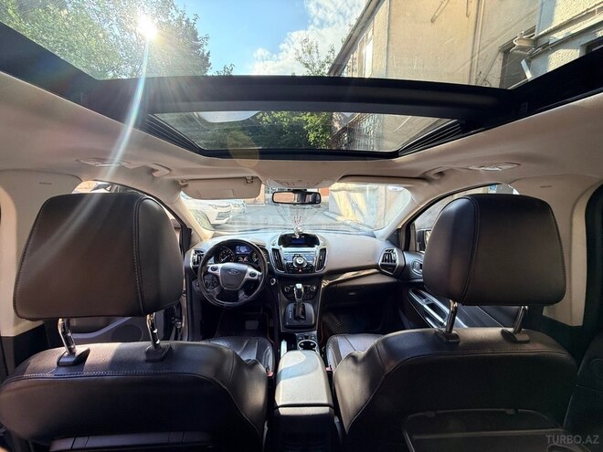Ford Kuga-8