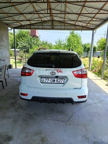 BYD S6-4